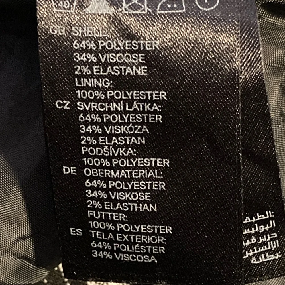 H&M button front